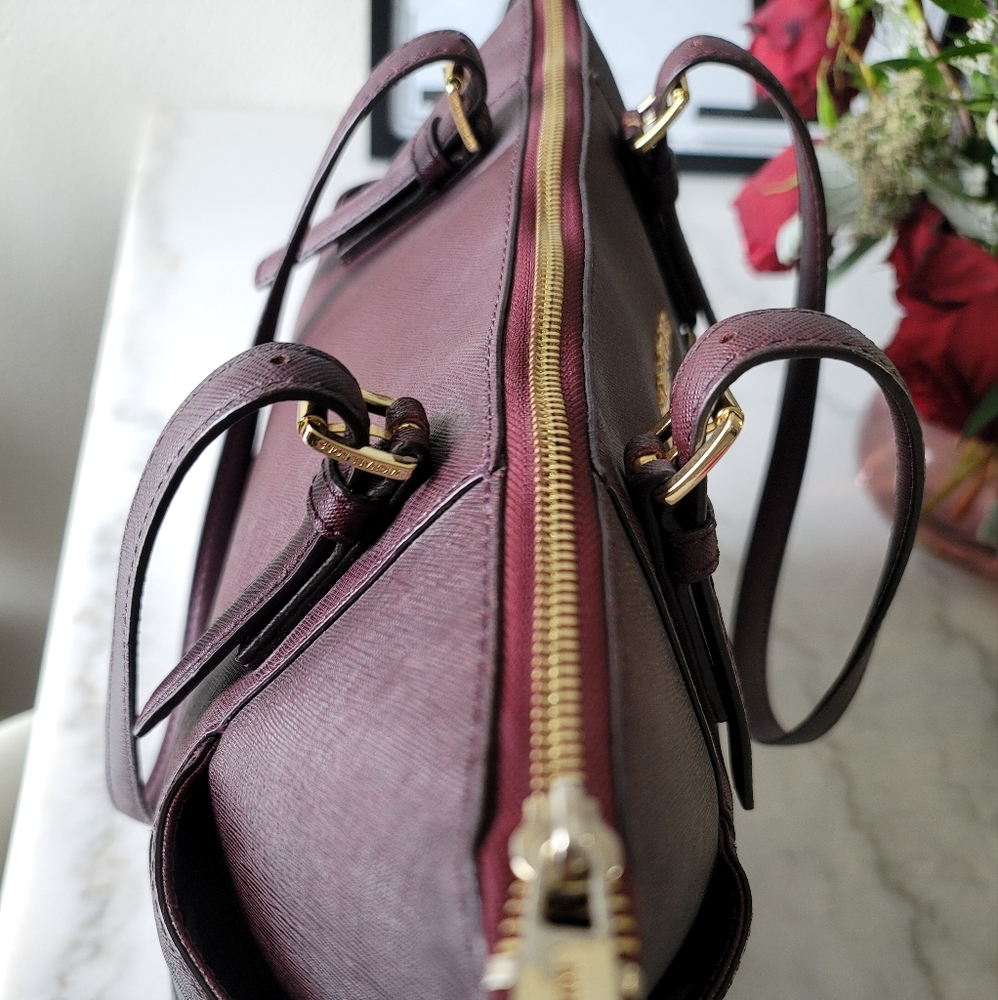 Michael Kors burgundy purse - Picture 5 of 7